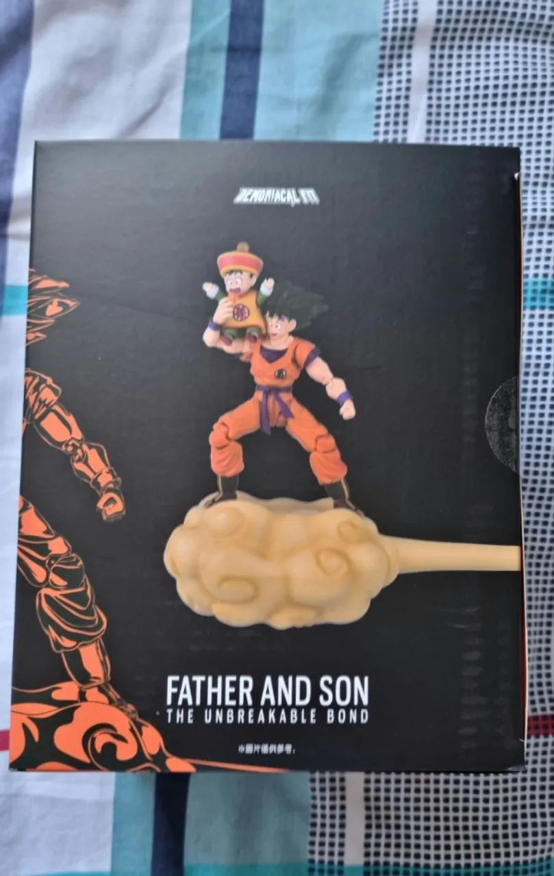 Demoniacal Fit Goku Nuvem Father and Son Action Figure Lacrado