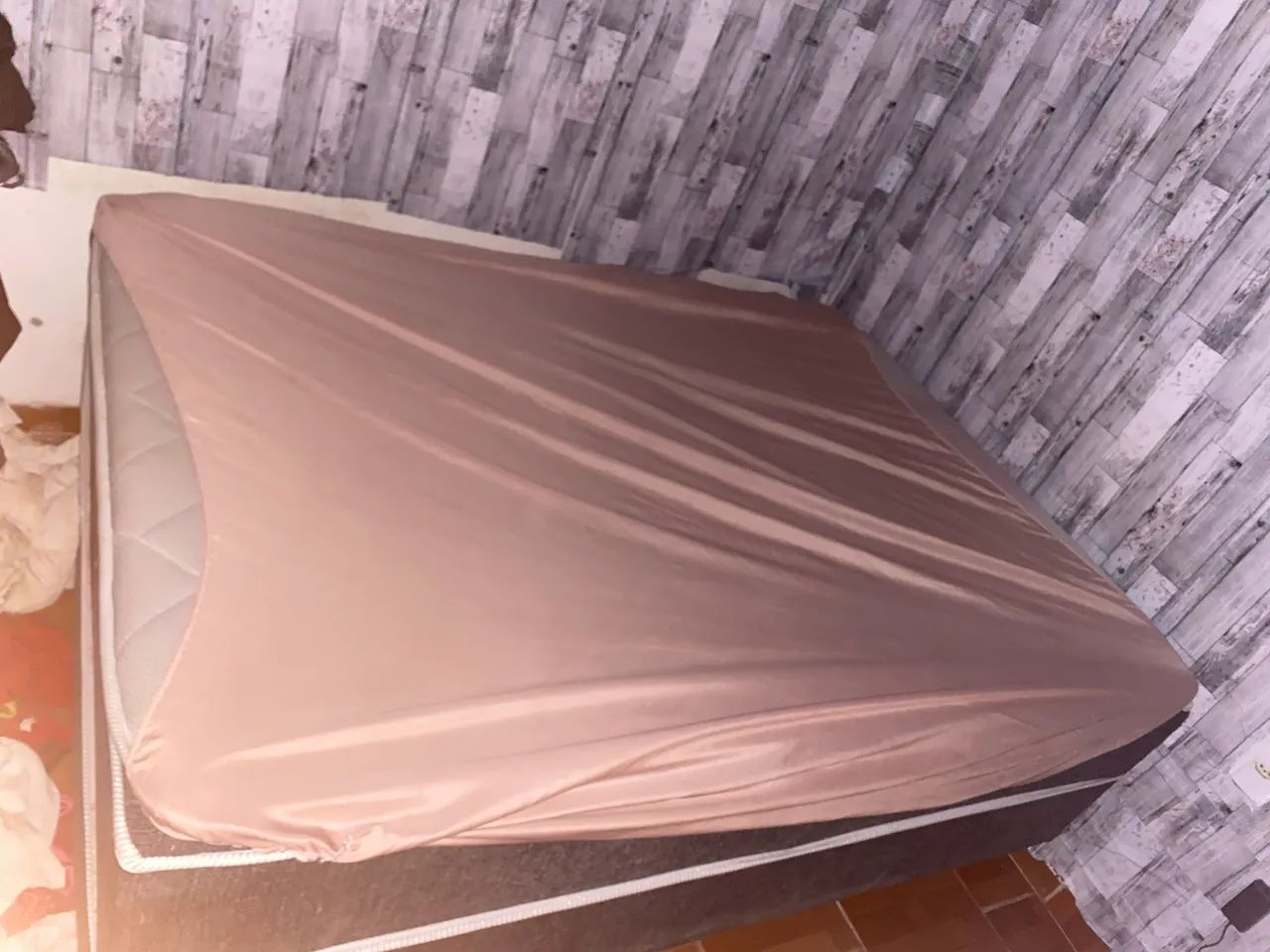 Cama de casal a venda 