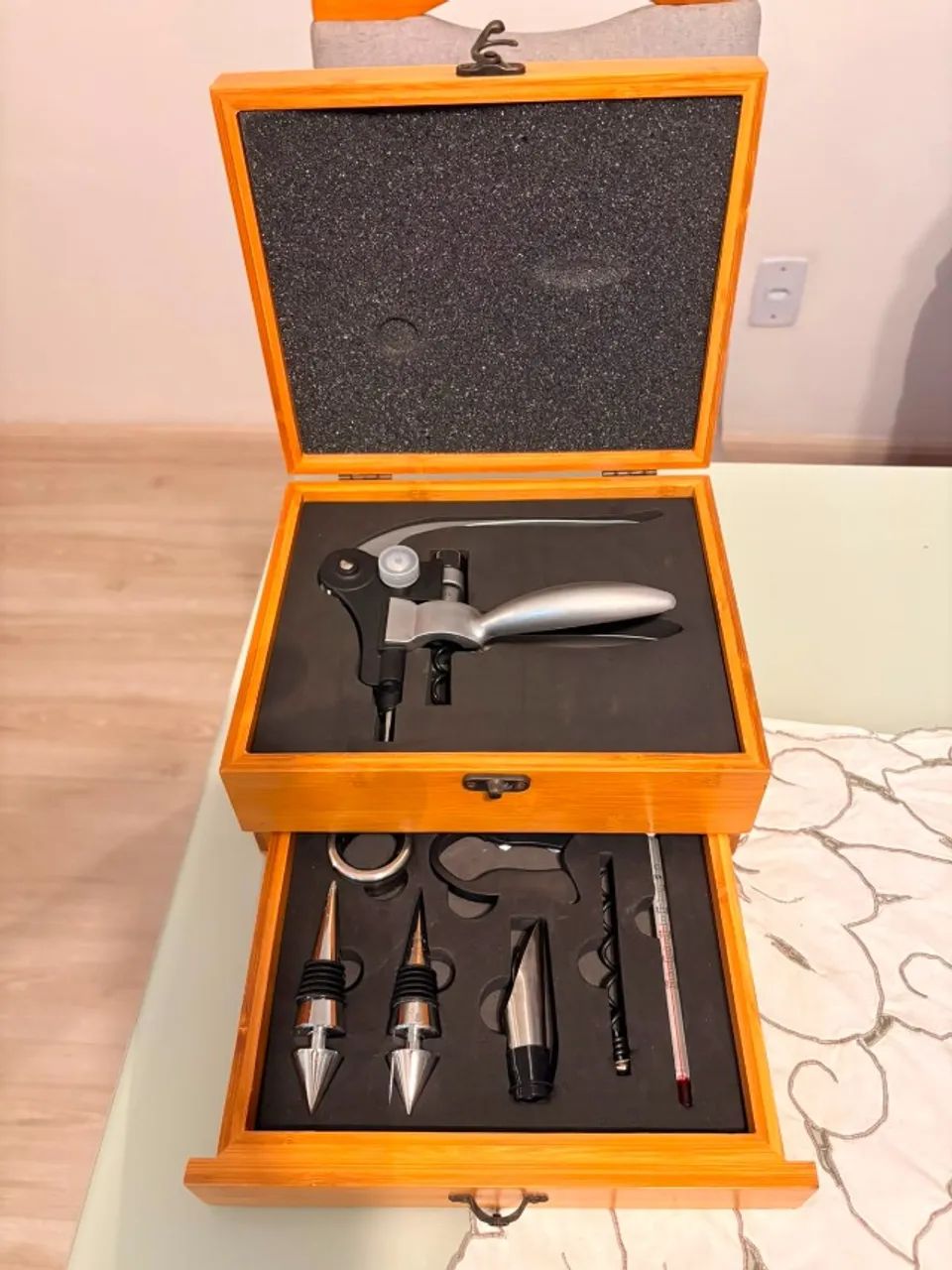 Kit apara vinhos 