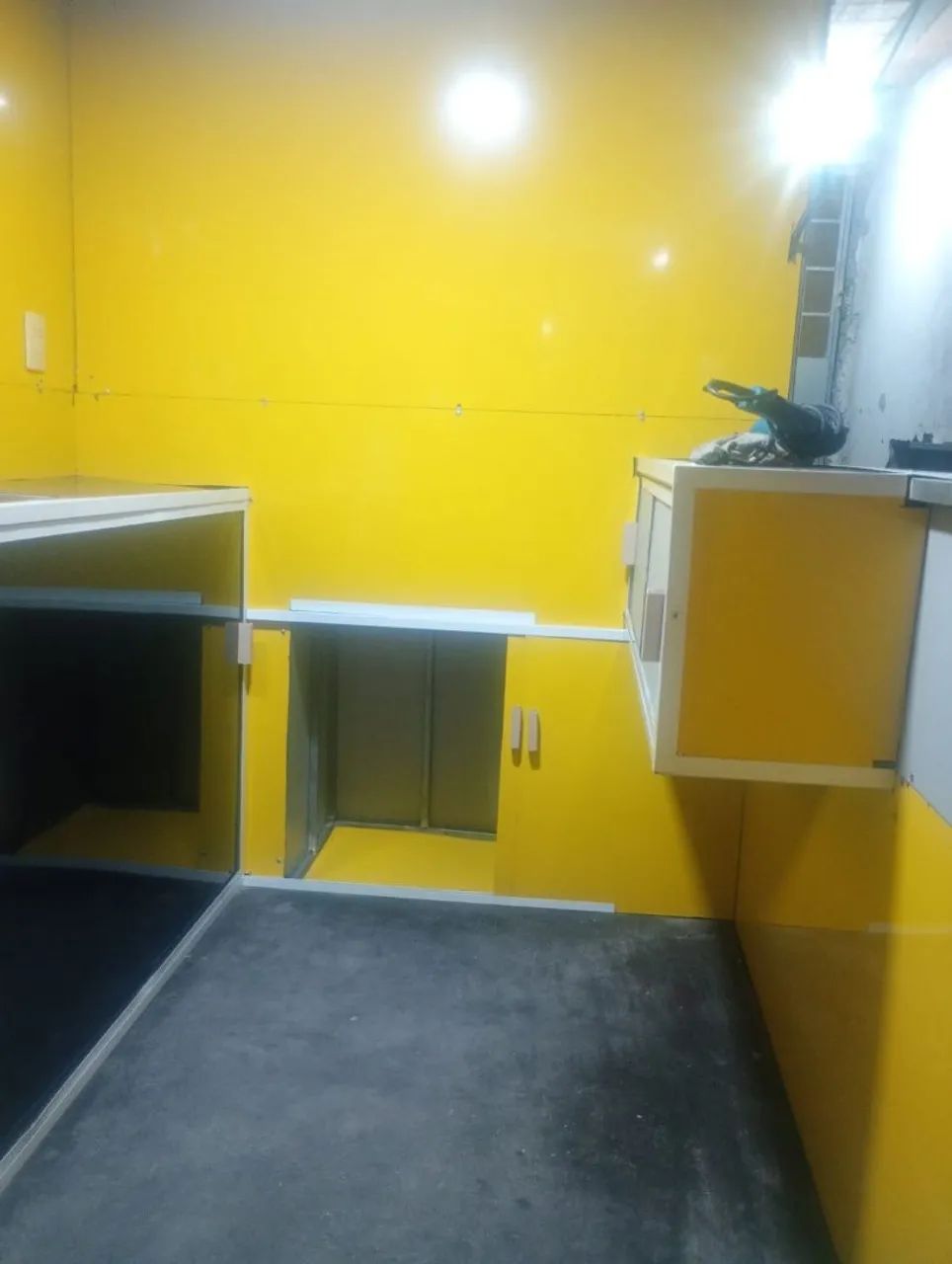 Trailer comercial  - Foto 3