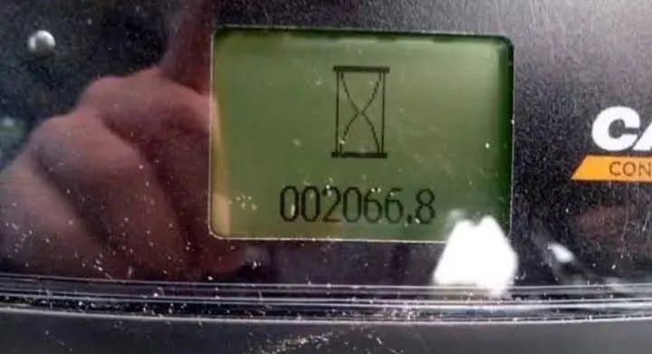 Retroescavadeira case 580n 2017. - Foto 3