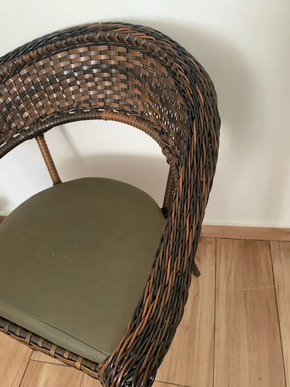 Vendo cadeiras de Ratan - Foto 4