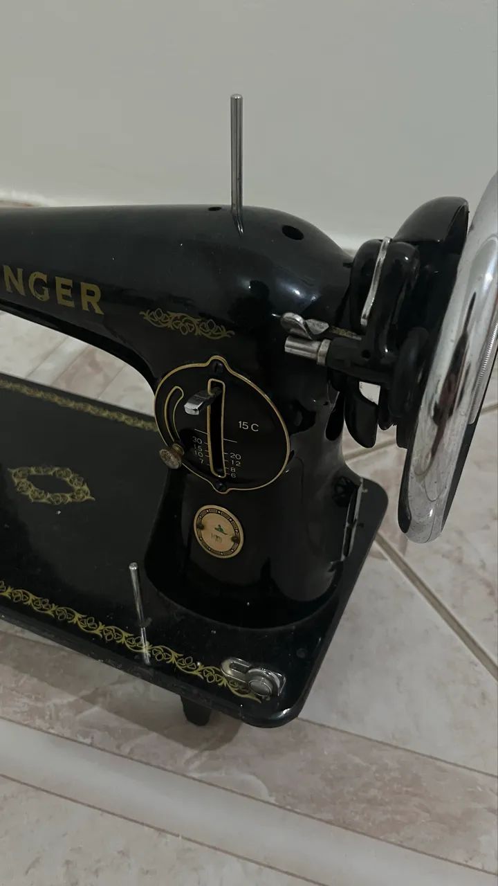 Máquina Retrô Singer  - Foto 4