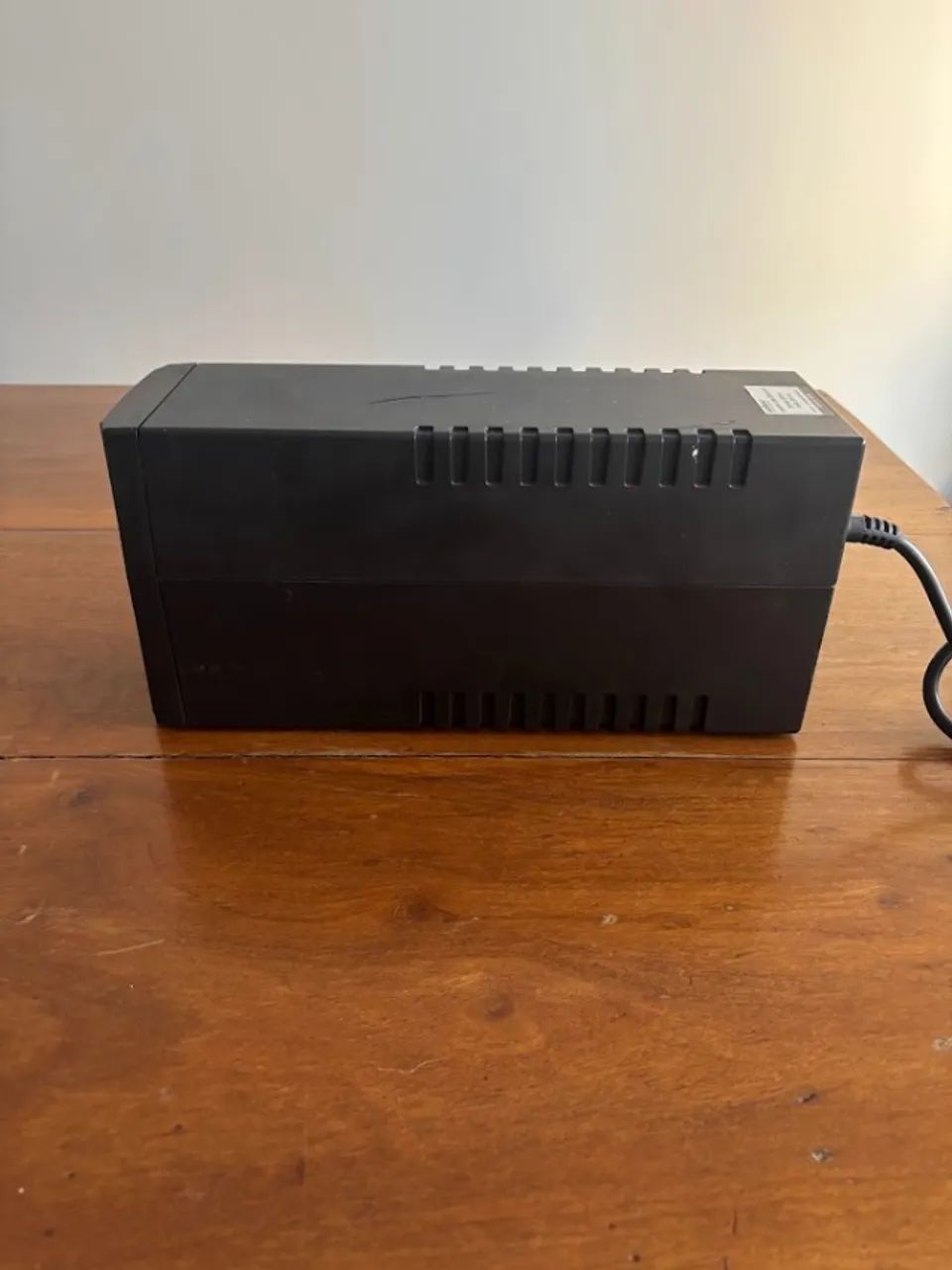 Nobreak Intelbras XNB 720VA 220V para PC e CFTV - Foto 4