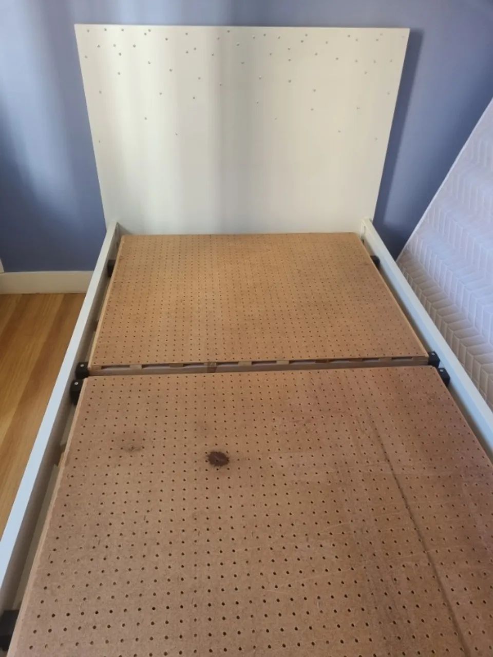 Cama em laca modelo viúva. - Foto 3