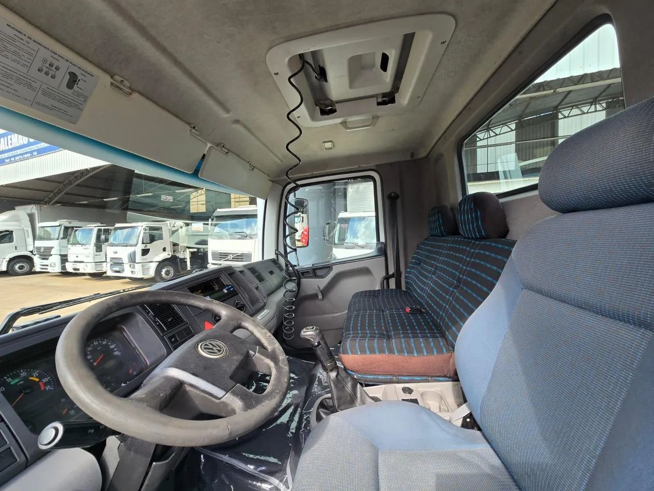 Volkswagen VW 13180 Ano 2011 Toco ALEMÃO CAMINHÕES ITAPETININGA  - Foto 12