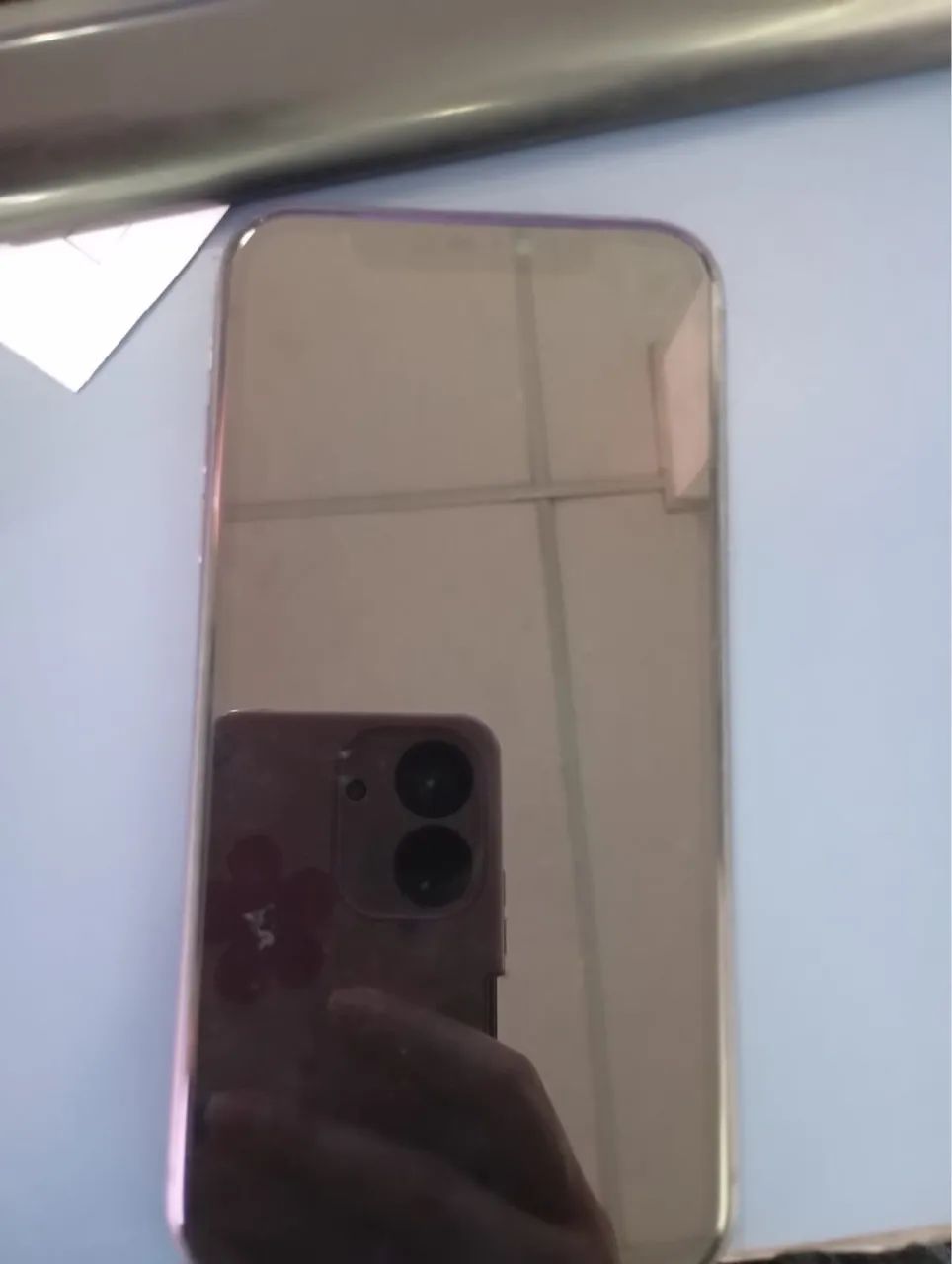 Vendo um iPhone 11