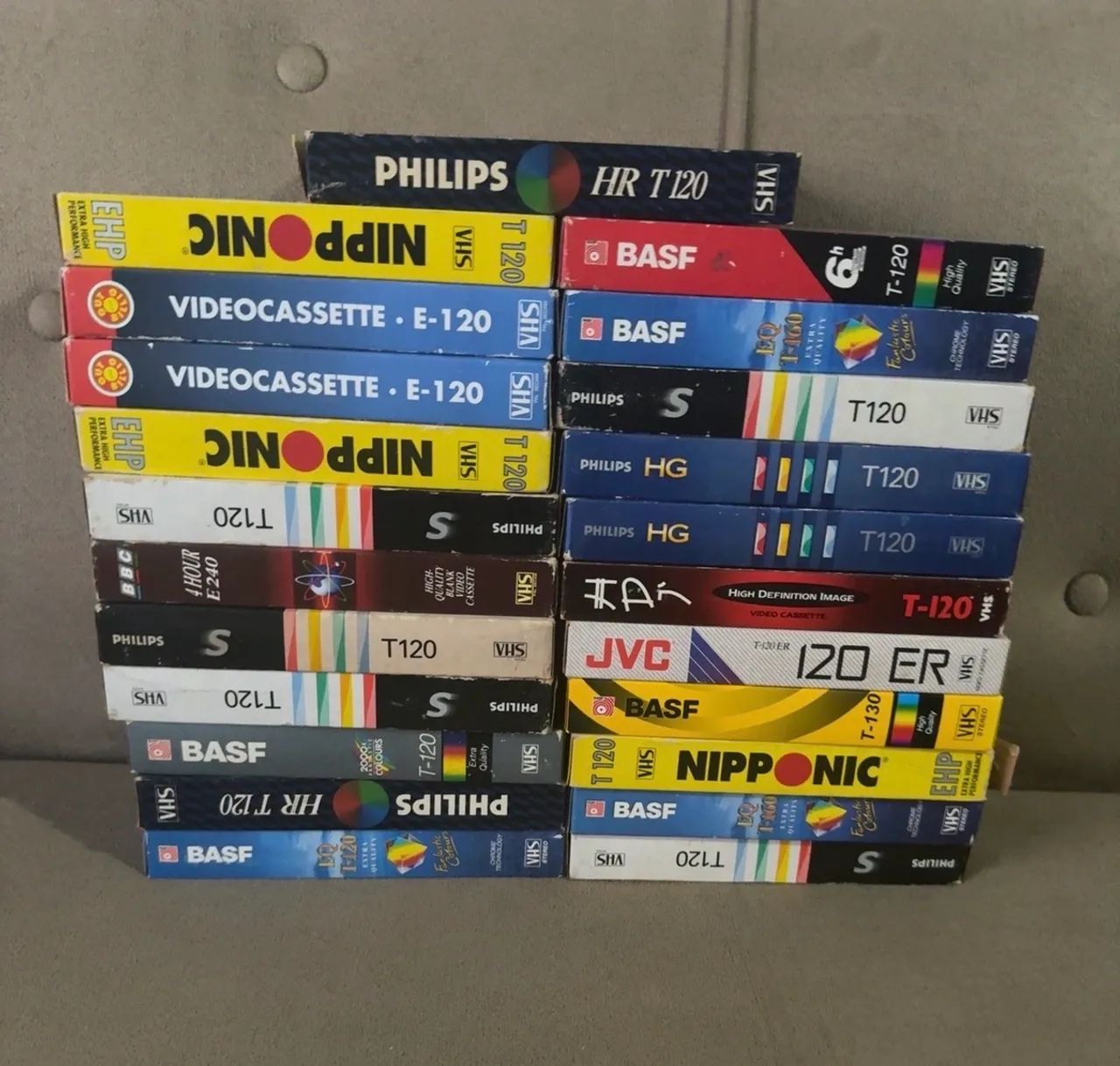 23 fitas VHS variadas - usadas 