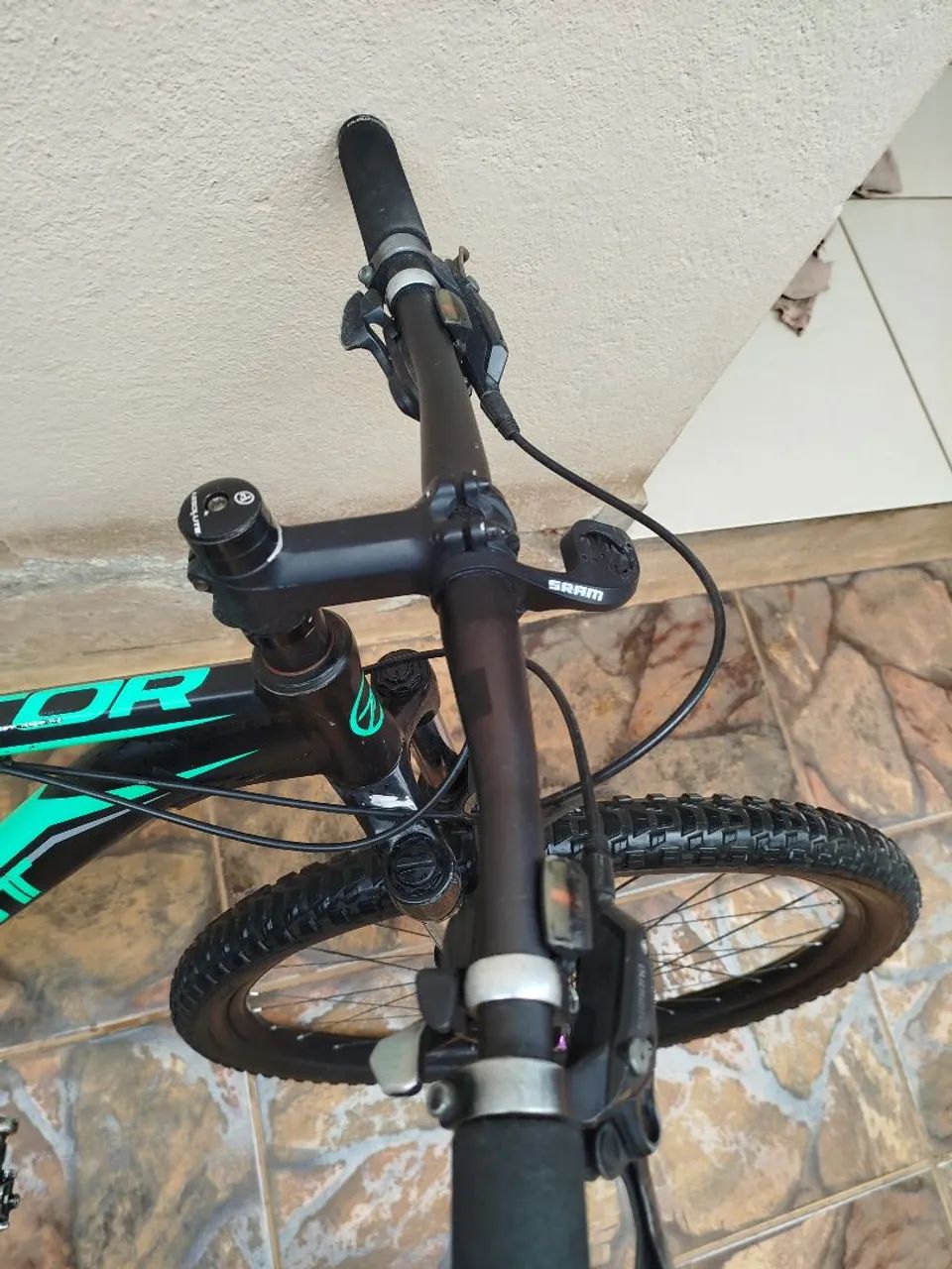 Bicicleta aro 29 Trust  - Foto 2