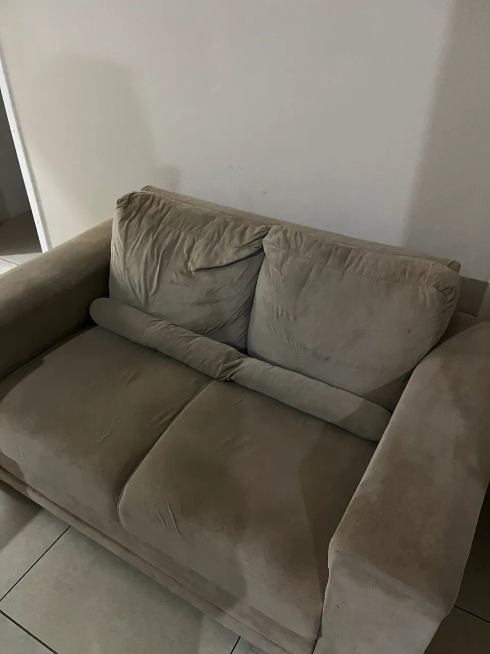 Sofá semi novo em perfeito estado  - Foto 4