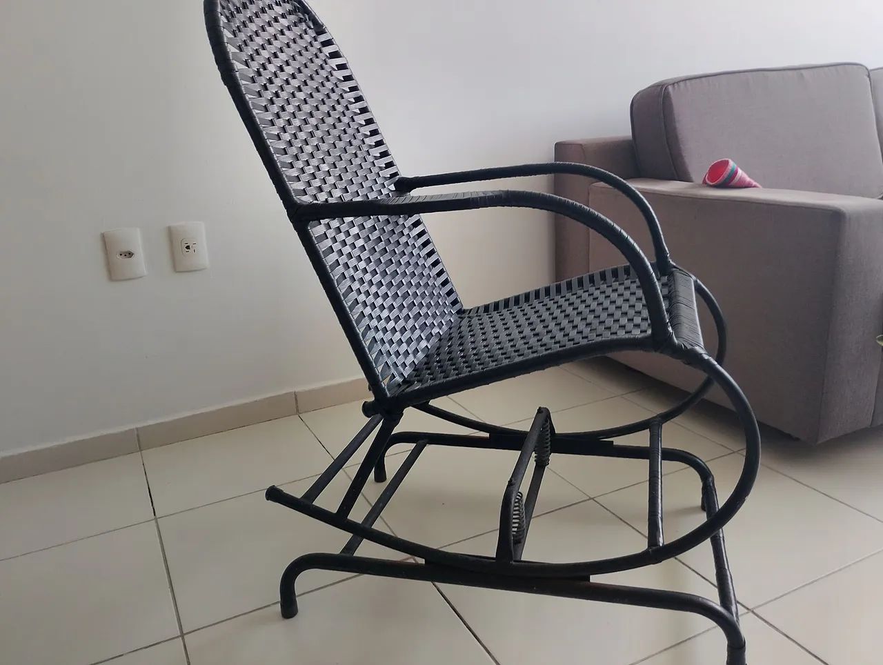 Cadeira de balanço  - Foto 3