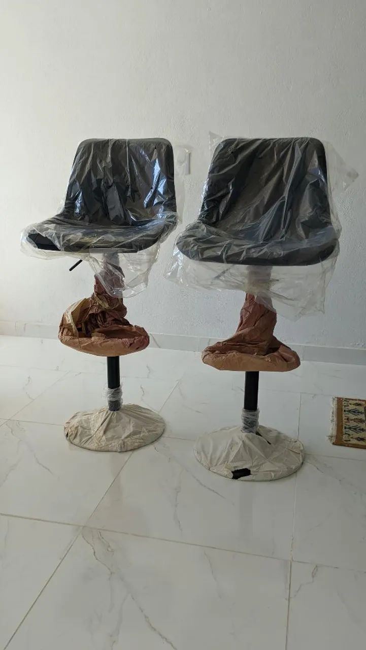 Par Banqueta giratória estofada NOVA