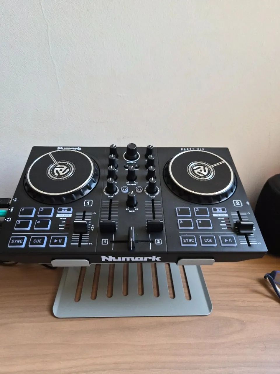 Numark Party Mix - Foto 2