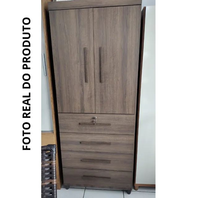 Guarda roupa de solteiro Maia com 2 portas e 4 gavetas