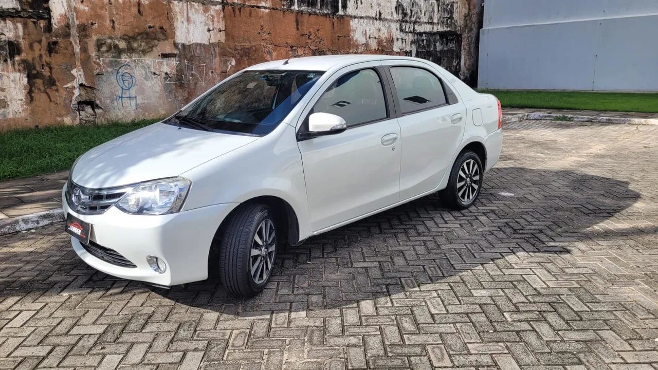 Toyota Etios 2015