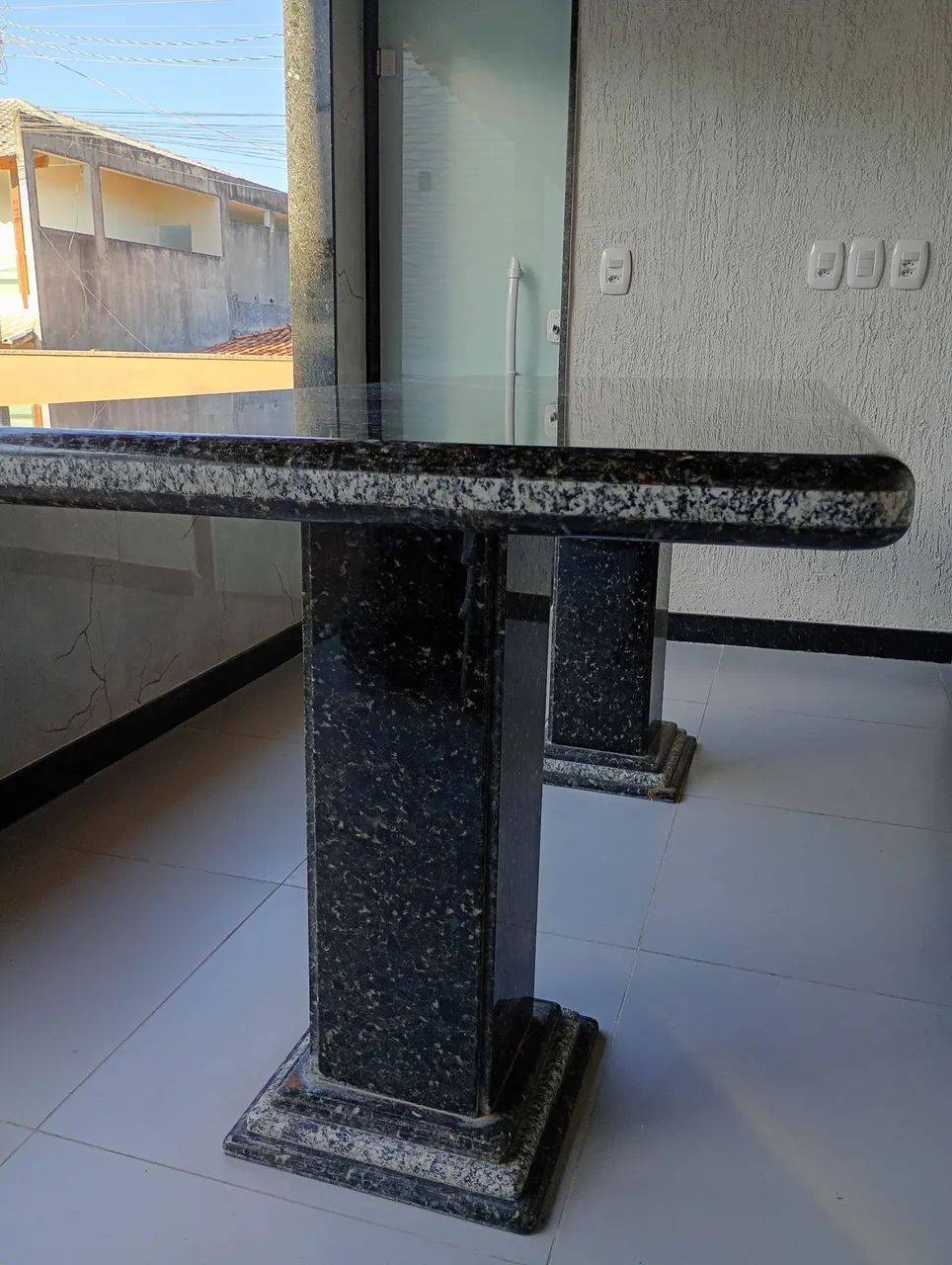 PIÚMA VENDO MESA DE GRANITO  - Foto 2