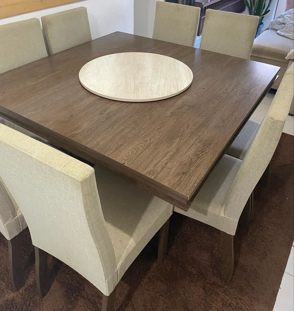 Mesa com centro giratório e 8 cadeiras  - Foto 3