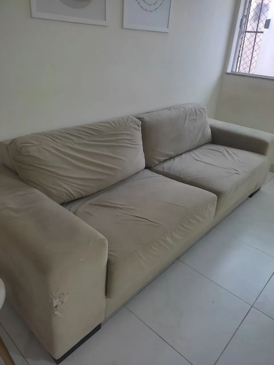 Sofá espaçoso e confortável 2,40m - Foto 2