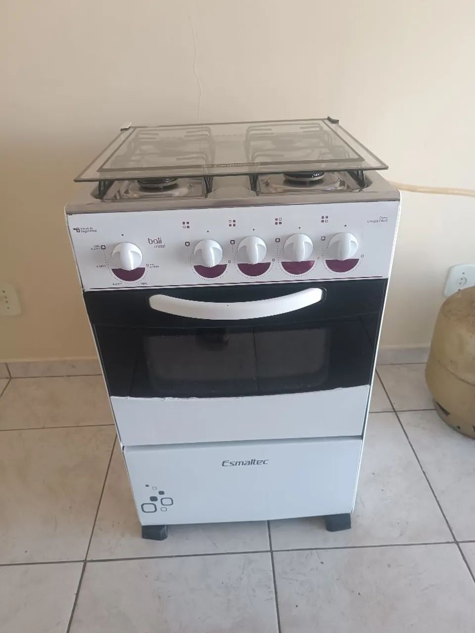 Fogão esmaltec 4 bocas faço entrega 