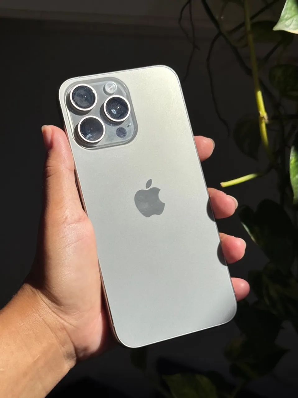 iPhone 15 pro Max - Foto 2