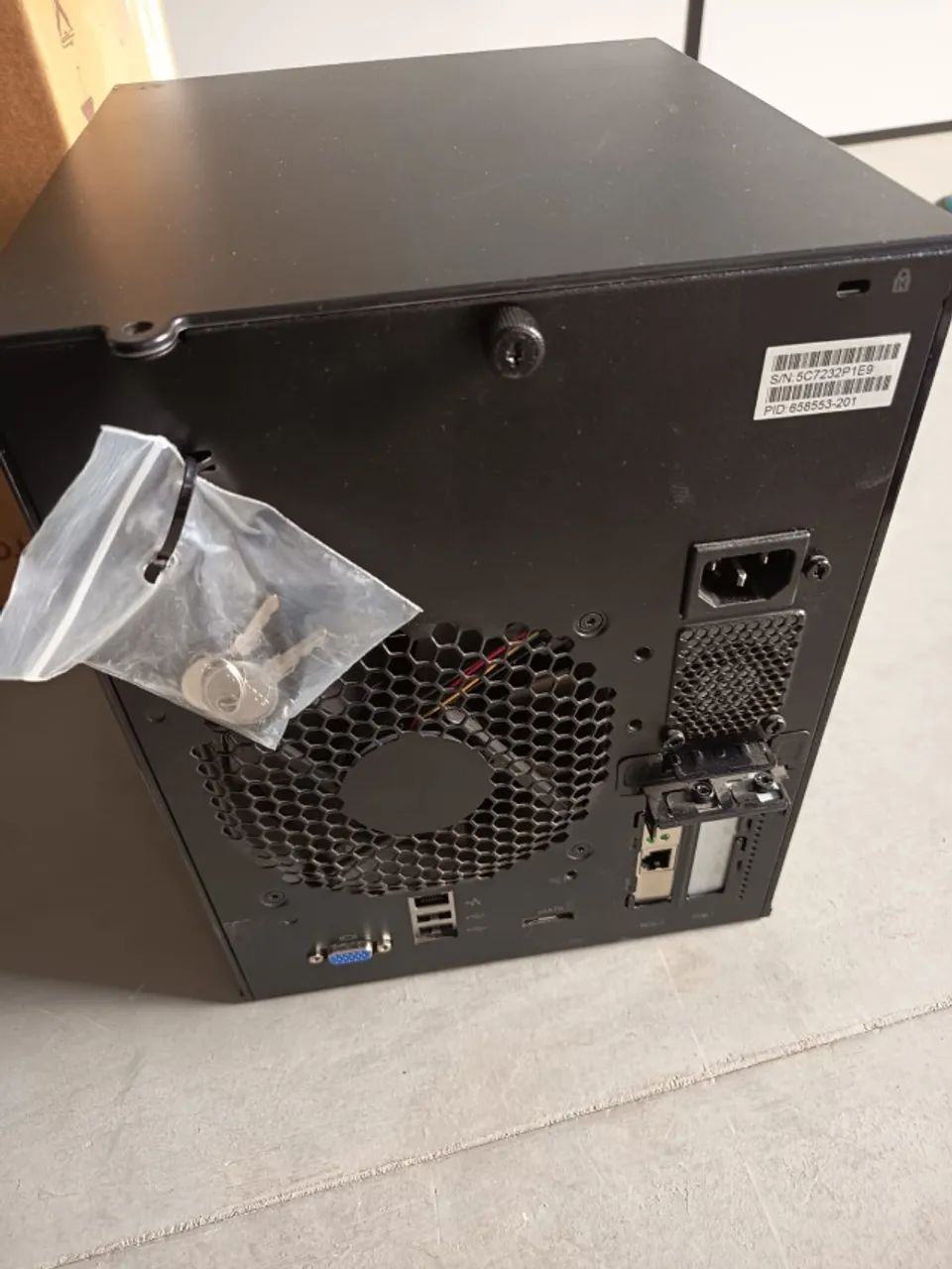 Servidor Hp Proliant Microserver G7 N40l Com Chave E Gavetas (Usado) - Foto 2