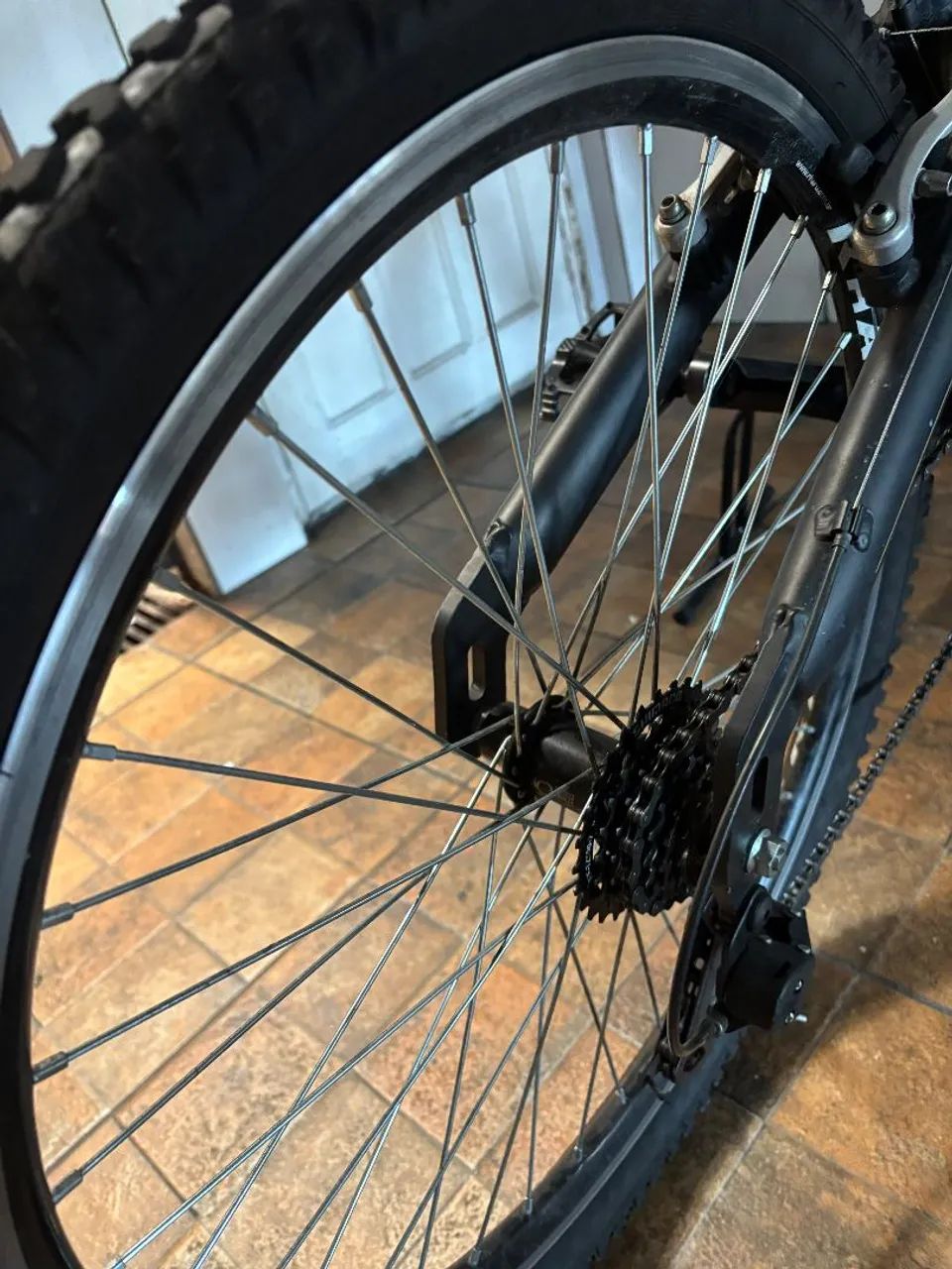 Bicicleta Caloi T-Type - Aro 26 - Foto 2