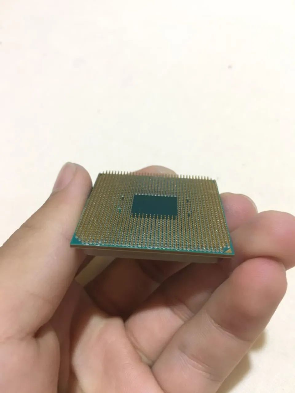 Vendo ou troco ryzen 5 3400G - Foto 2