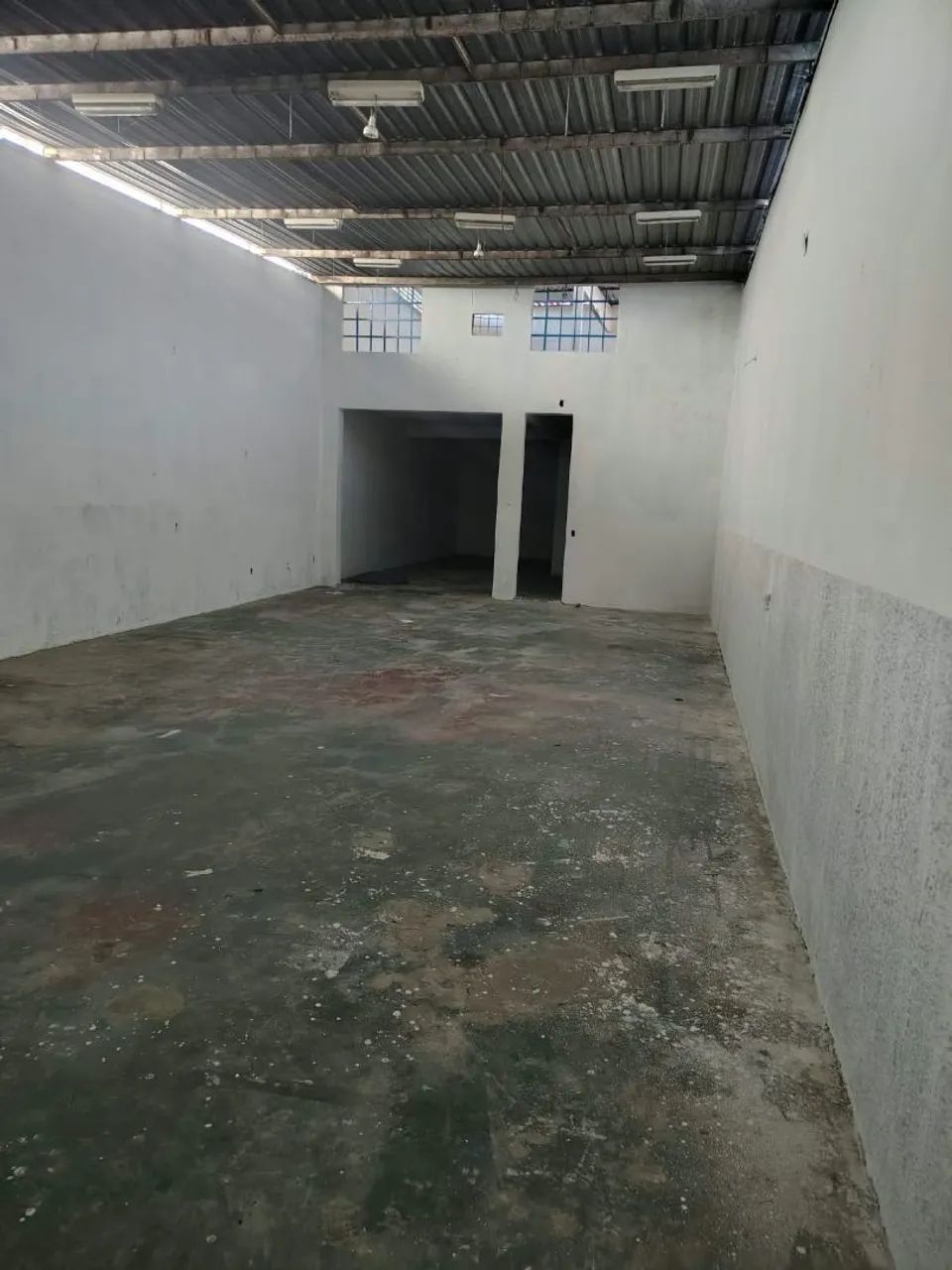 GALPÃO 200M² - ZONA LESTE  - Foto 5