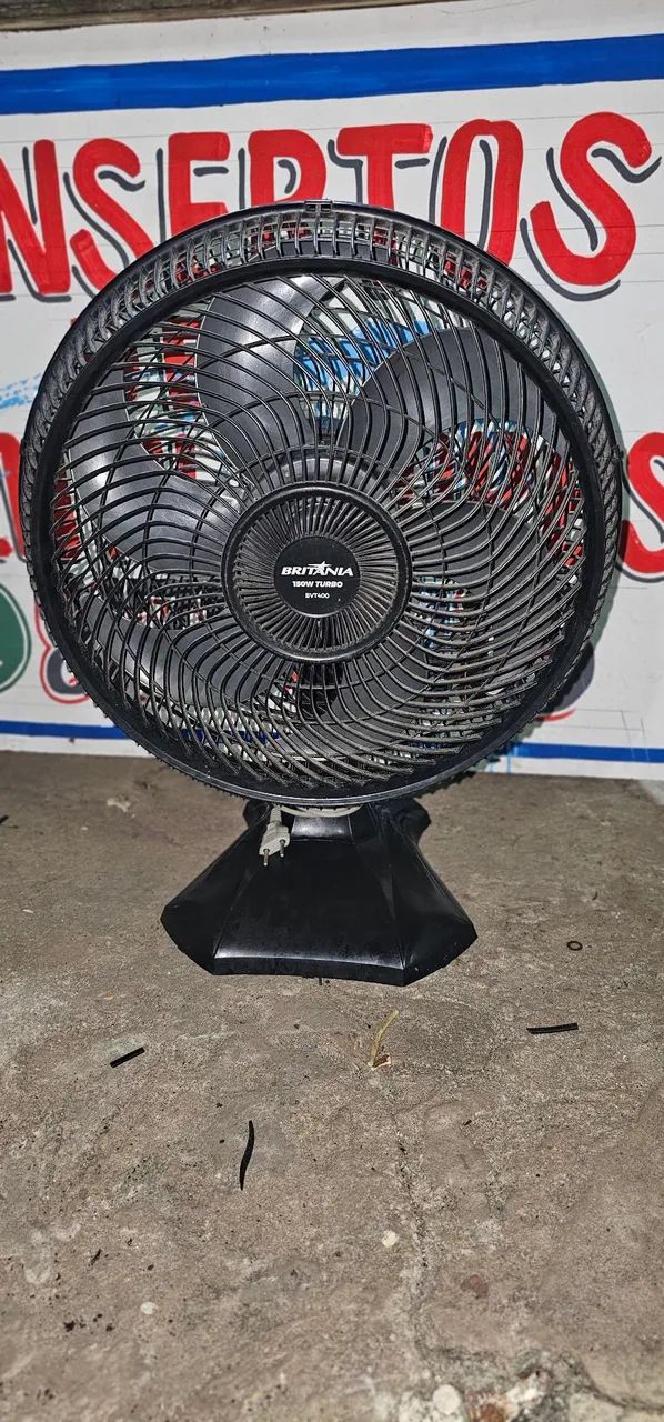 Ventilador Britânia de mesa 
