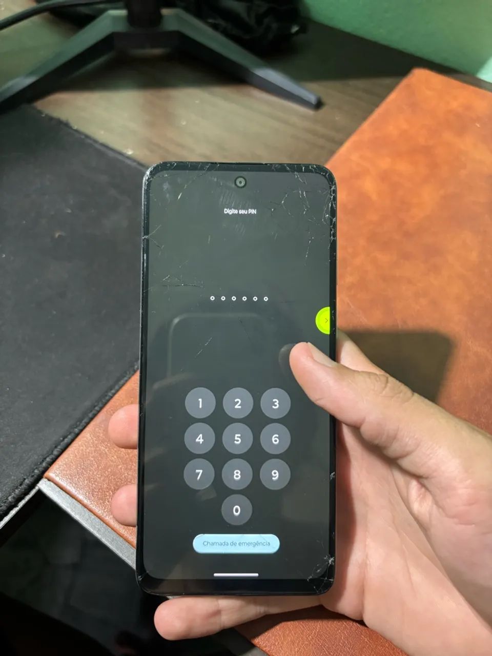 MOTO G73
