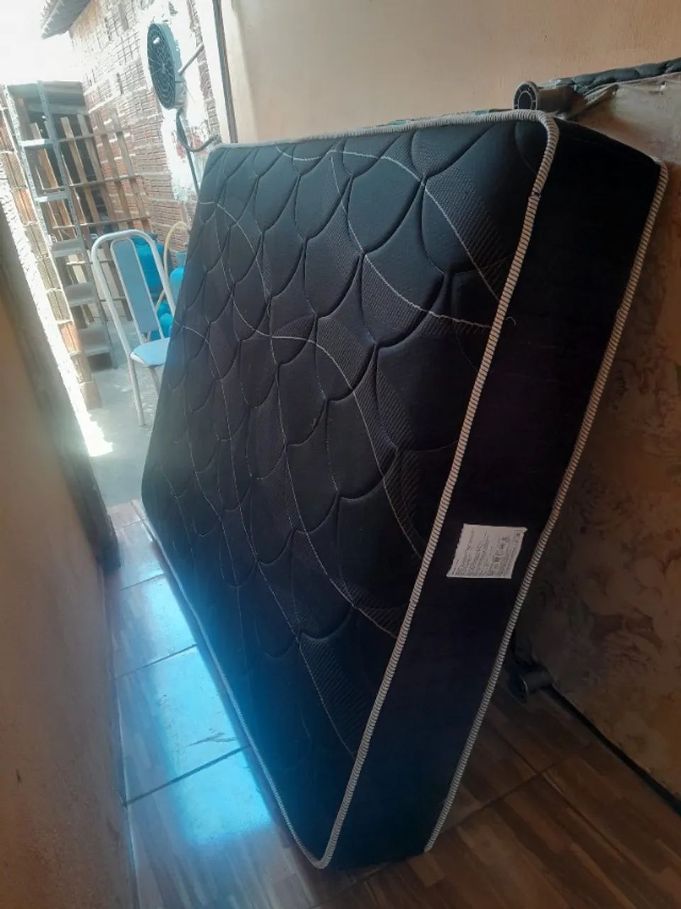 Colchao semi novo