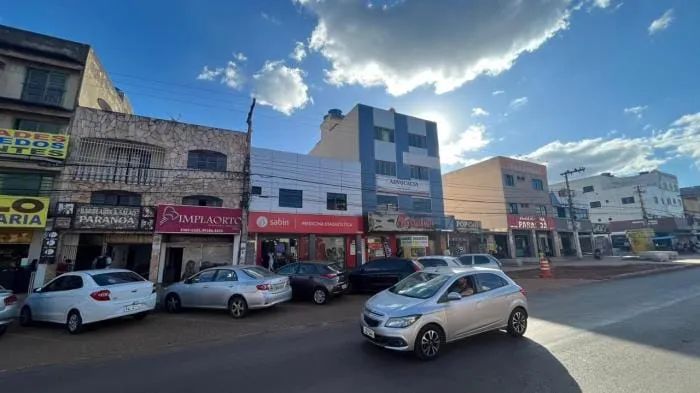 Vendo Prédio comercial com loja de 300m2 ac,ALUGADA na Avenida principal do Paranoá-DF - Foto 3