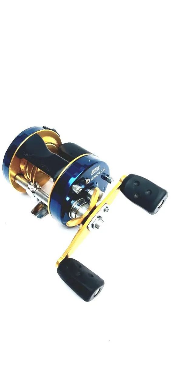 Carretilha abugarcia 6601 C4(esquerda)