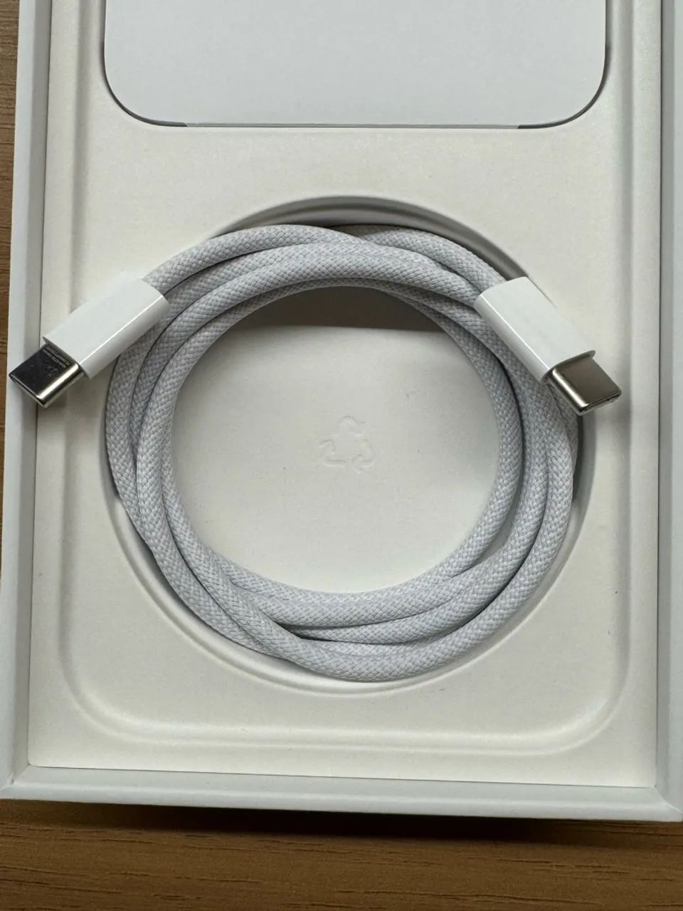 iPhone 15 Pro Max 512 Preto Titanium - Foto 3