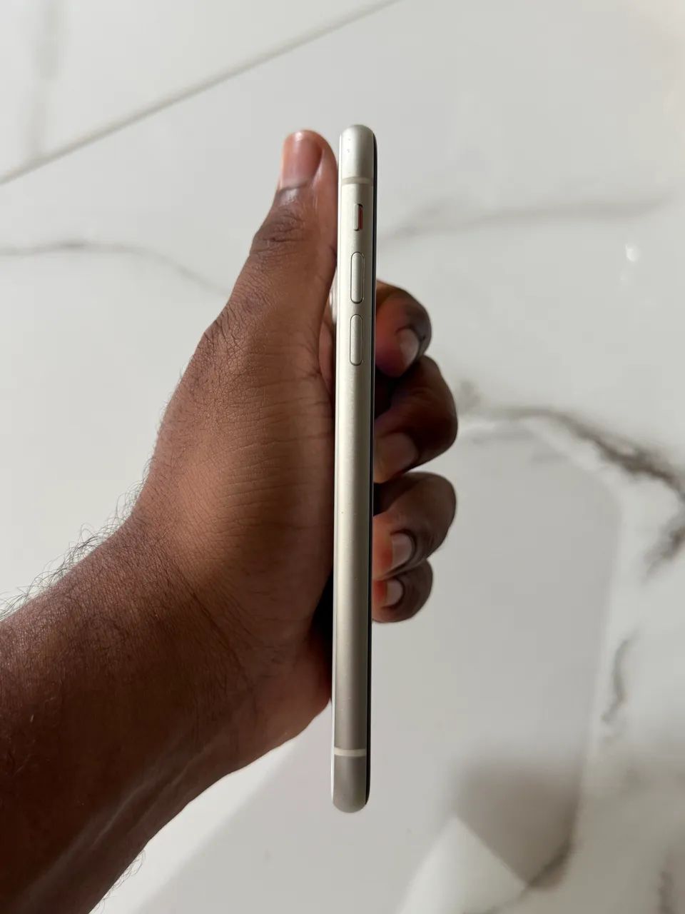 iPhone 11 64GB - Todo Original - Impecável - Foto 2