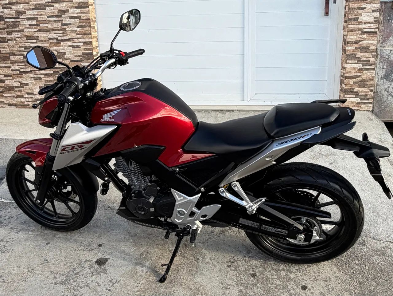 Honda CB 300F ABS - Foto 5