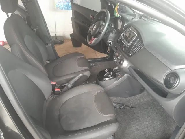 Fiat Uno Sporting Dualogic 1.4 EVO Flex 8V 4P 2016 - Foto 5