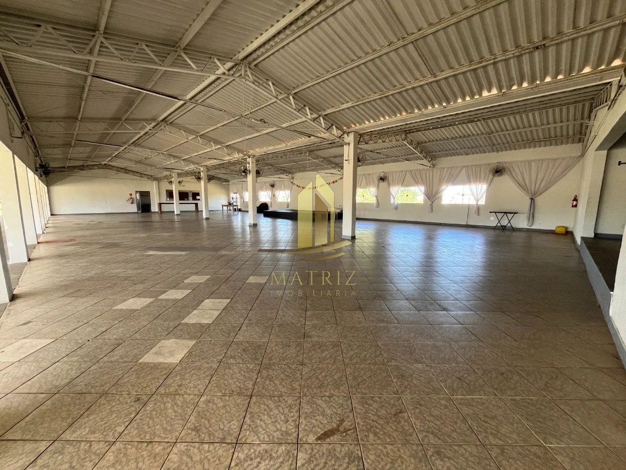Galpão para locação | 728 m² - Foto 3