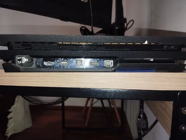 Venda de PS4 PRO
