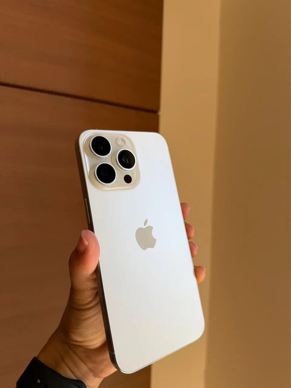 平*風様 iPhone 15 pro max ホワイト 256GB バッテリー Best Option Notebook - Iphone 15 Pro Max - 256Gb - Garantia Apple