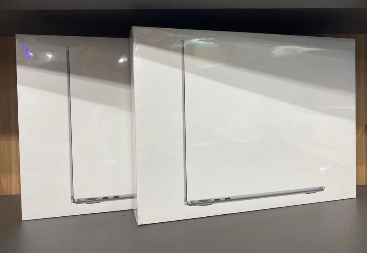 MacBook Air M5 
