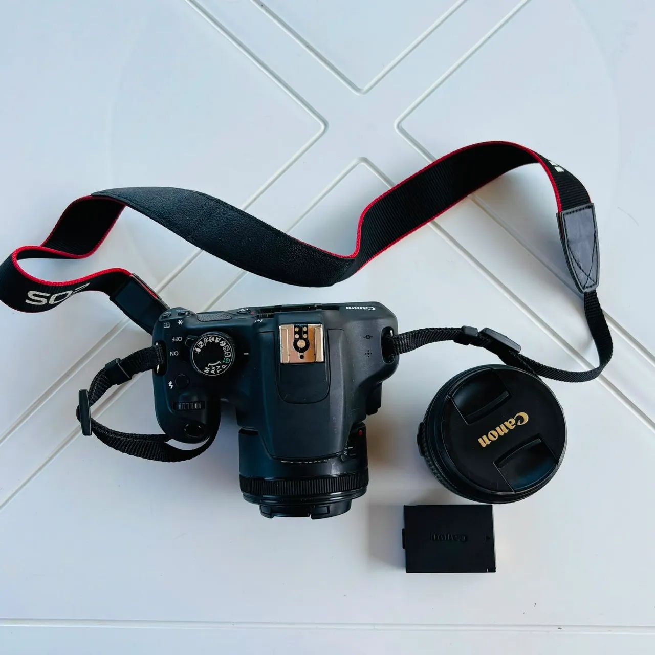 CAMERA CANON T5