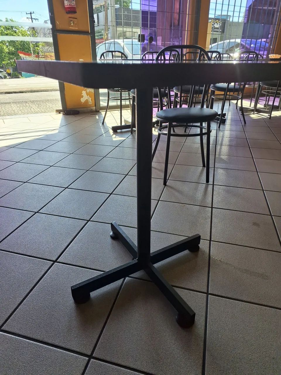 Mesa e Cadeira para Restaurante 