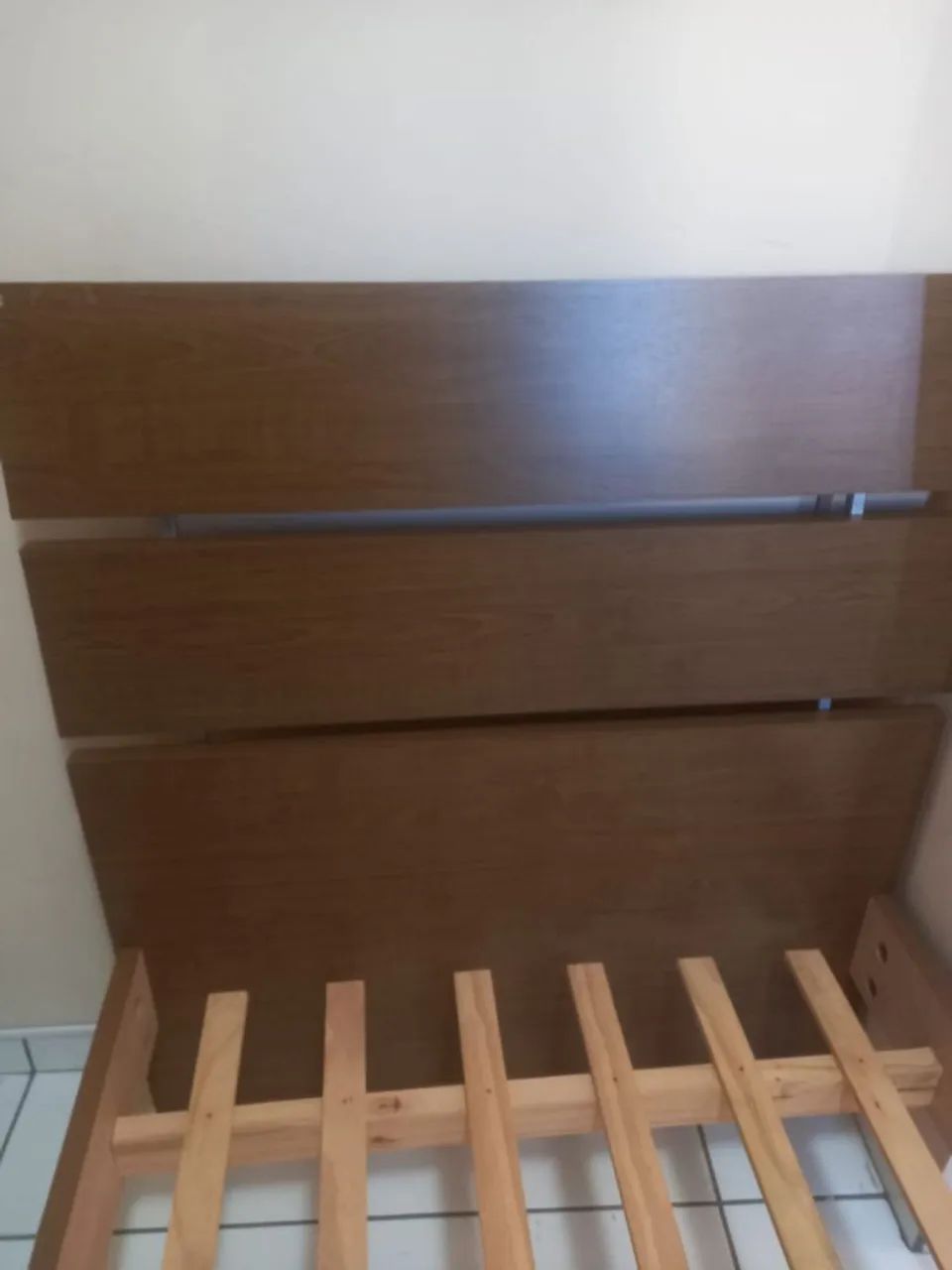 Cama de Solteiro em MDF - Ótimo Estado! - Foto 2