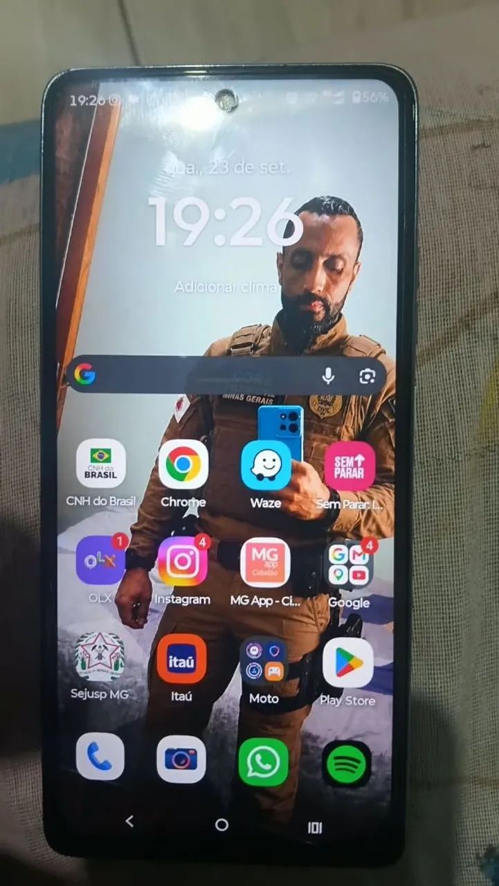 Moto G75 resistente a Água