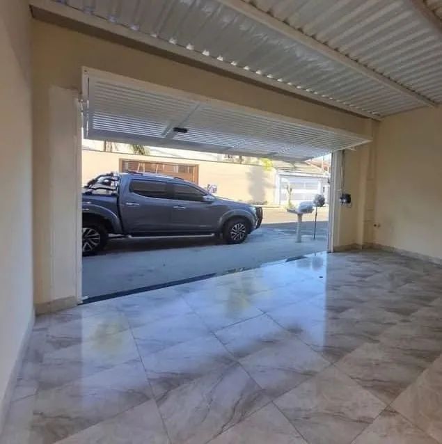 Vende-se Casa na Marambaia 
