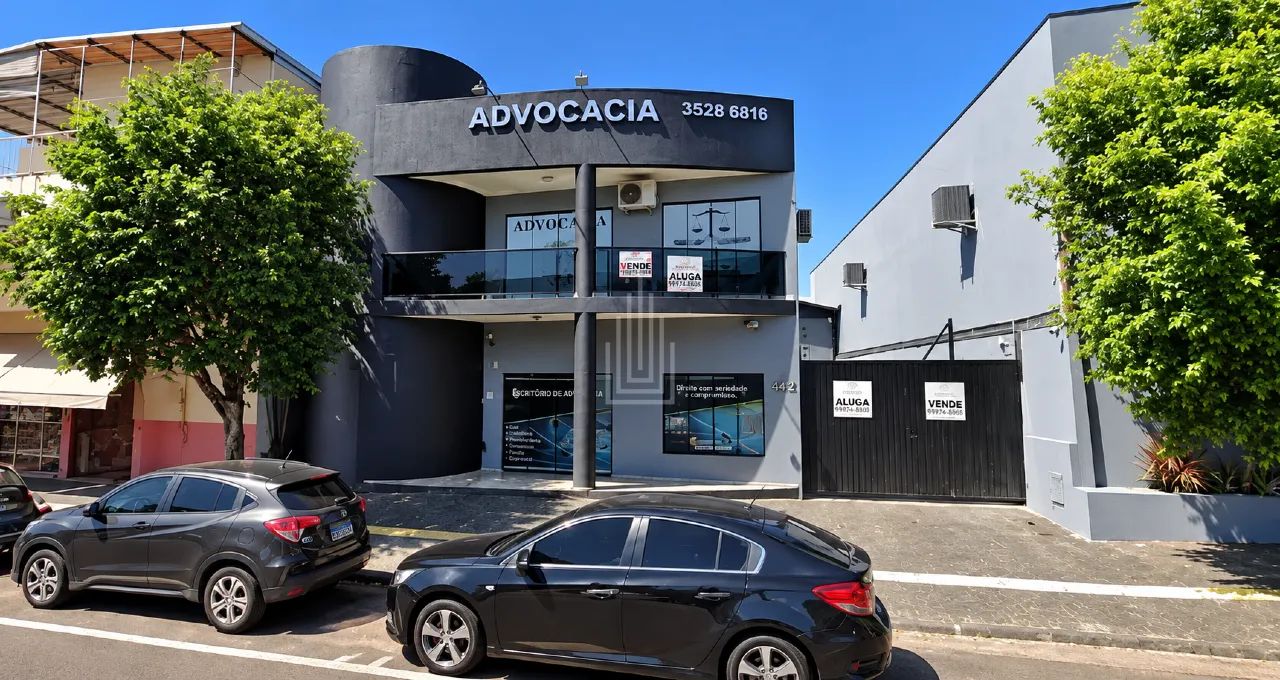 Sala Comercial à venda com Galpao na Vila Portes