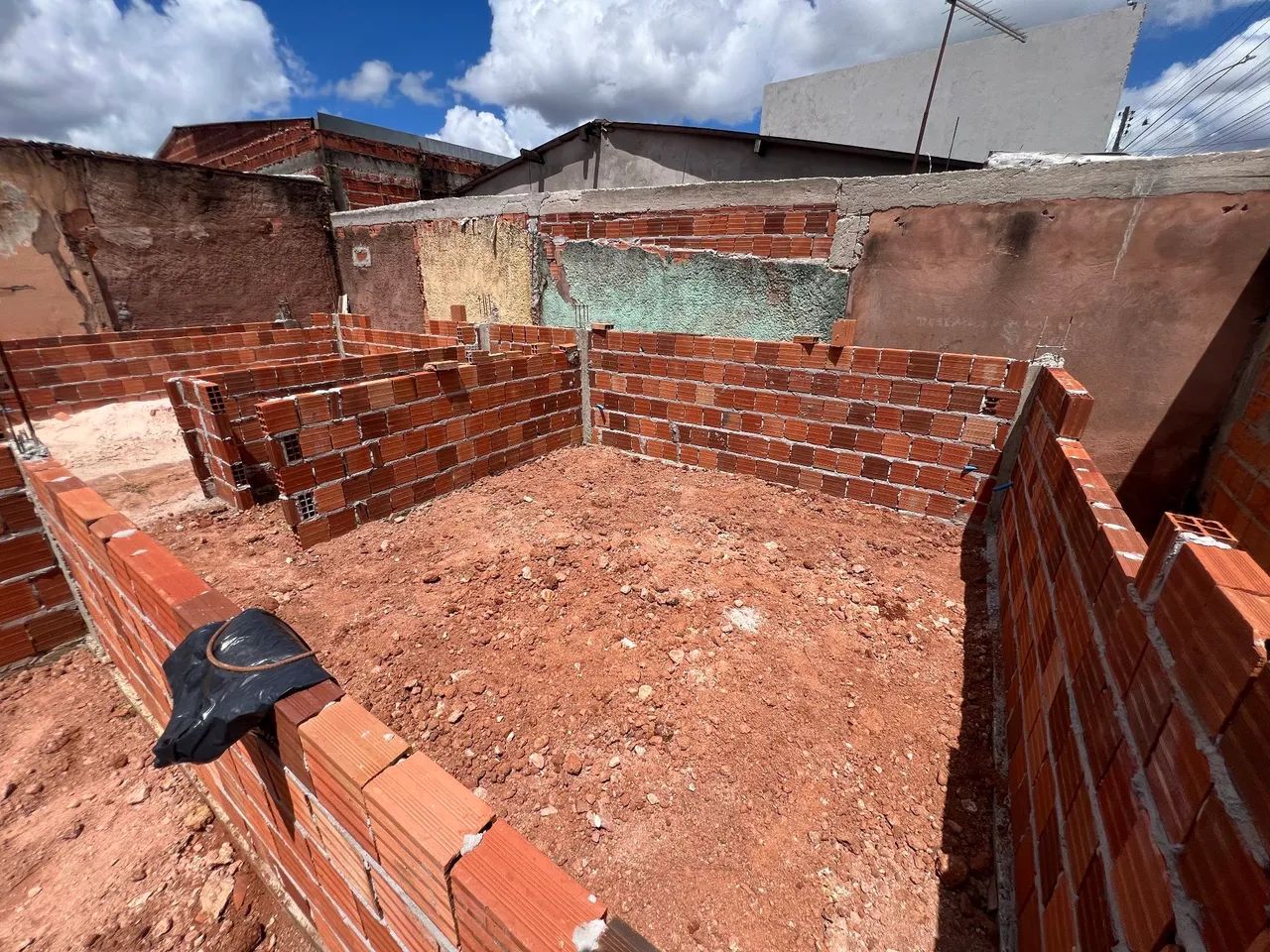 Lote com base da casa . No Arapoangas. - Foto 2