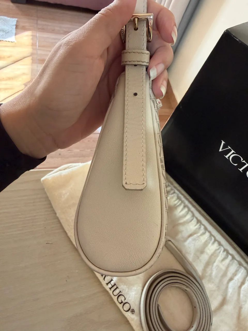 Bolsa Victor Hugo new Ada pequena - Foto 5