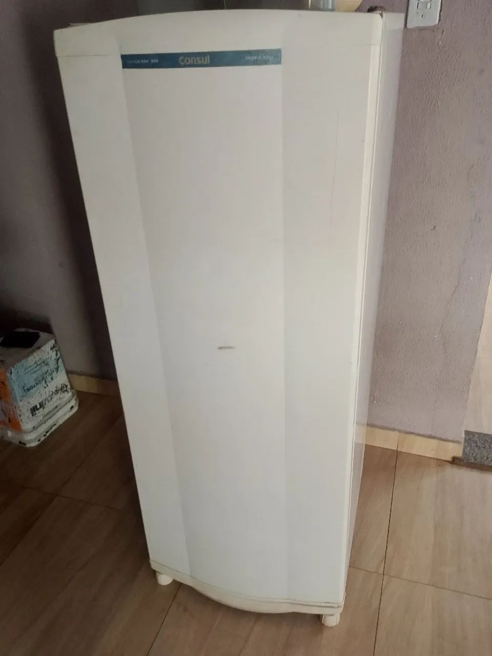 Vendo geladeira 